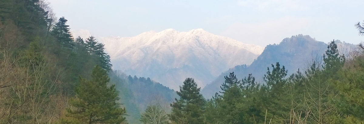 Shaanxi Mountains in winter